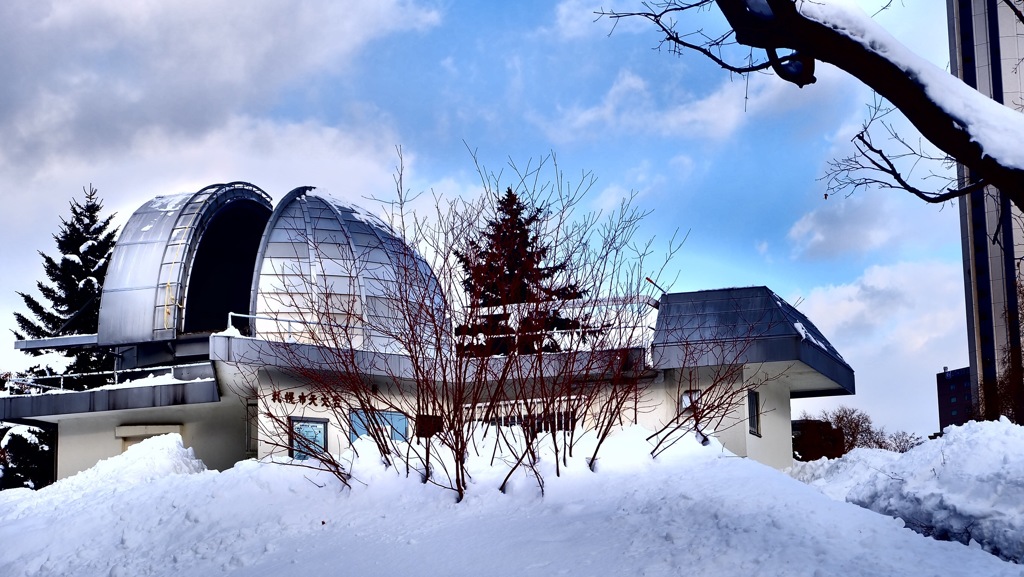 冬の天文台