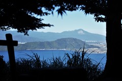 奥琵琶湖からの伊吹山の眺め