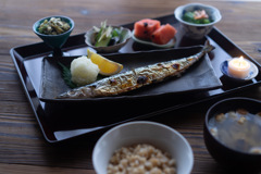 秋刀魚定食