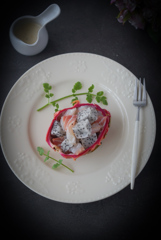 鯛とドラゴンフルーツの前菜