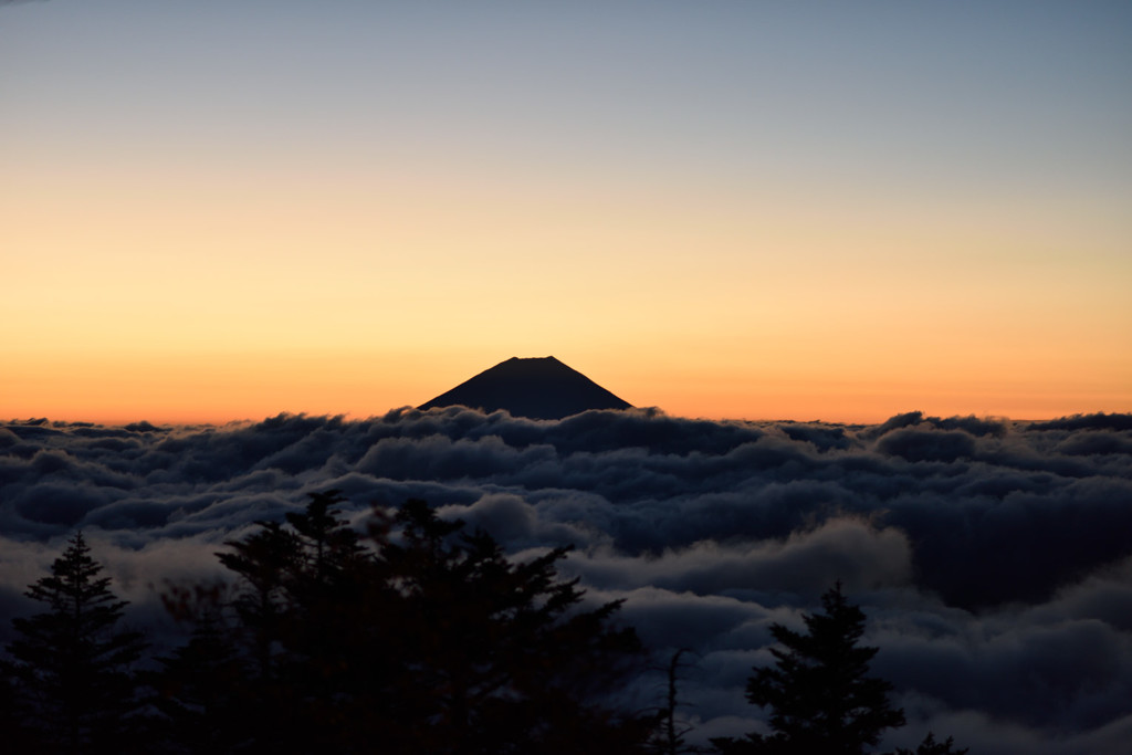 千枚小屋付近から望む富士