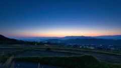奈良盆地の夜明け