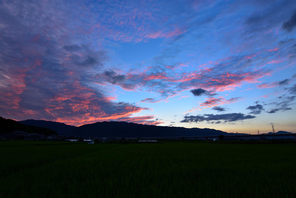 台風前の夕景