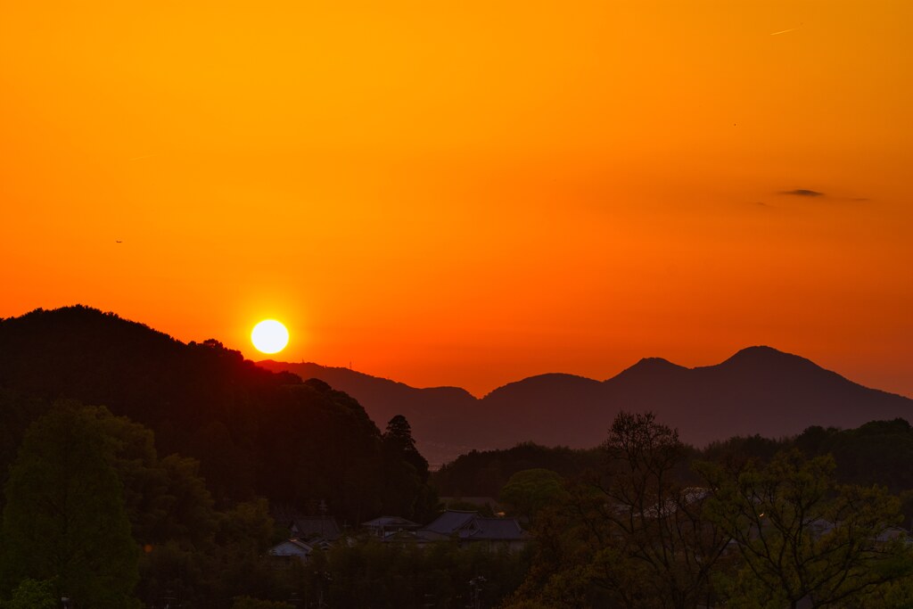 大和の郷に陽が沈む・・・　壱