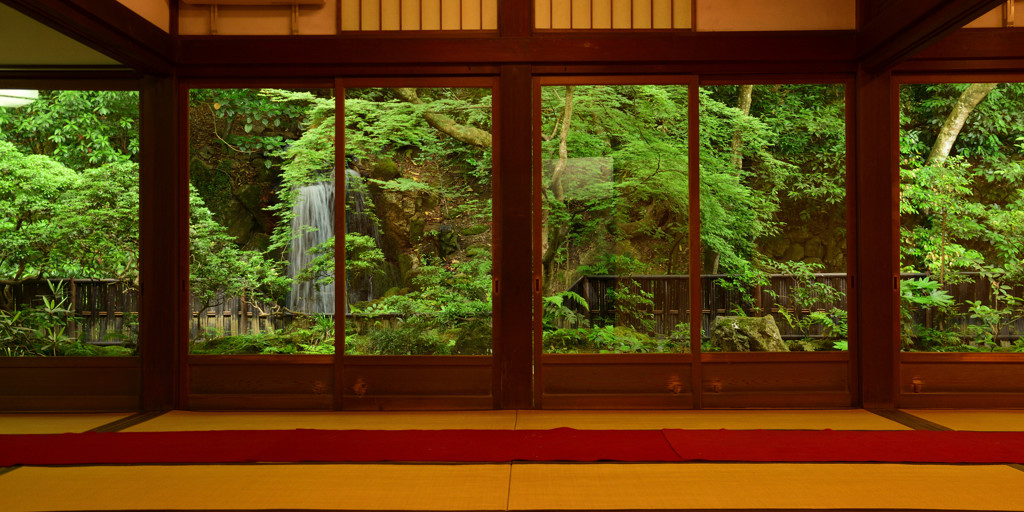 南禅寺　方丈にて