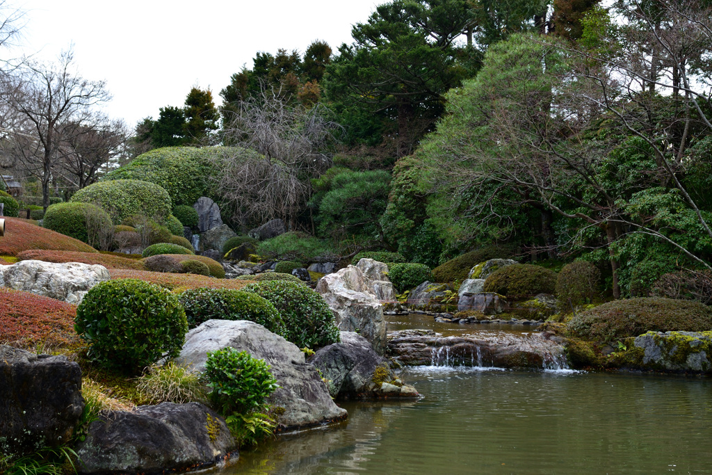 余香園　