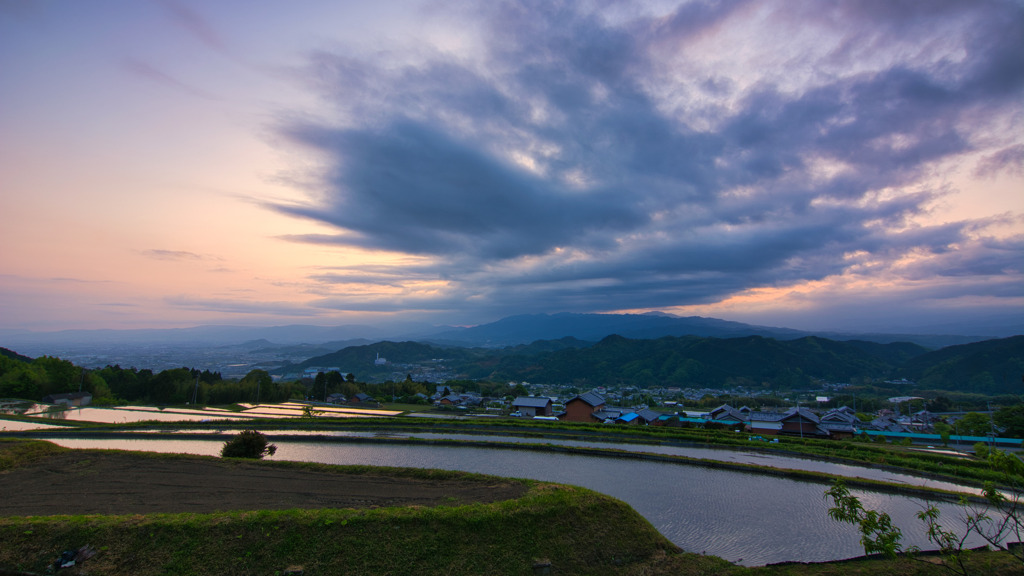 葛城山麓からの奈良盆地の朝