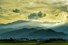 安曇野の守護山