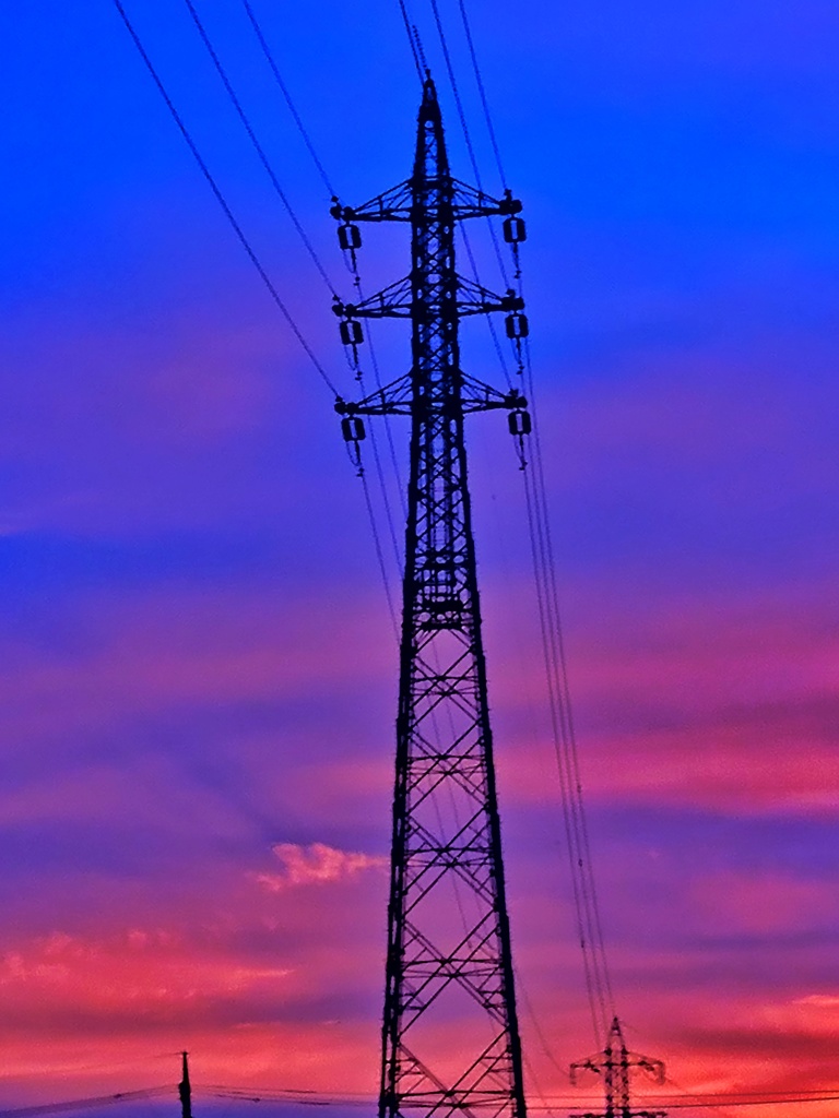 送電線