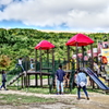 なないろ公園　ジャングルジム