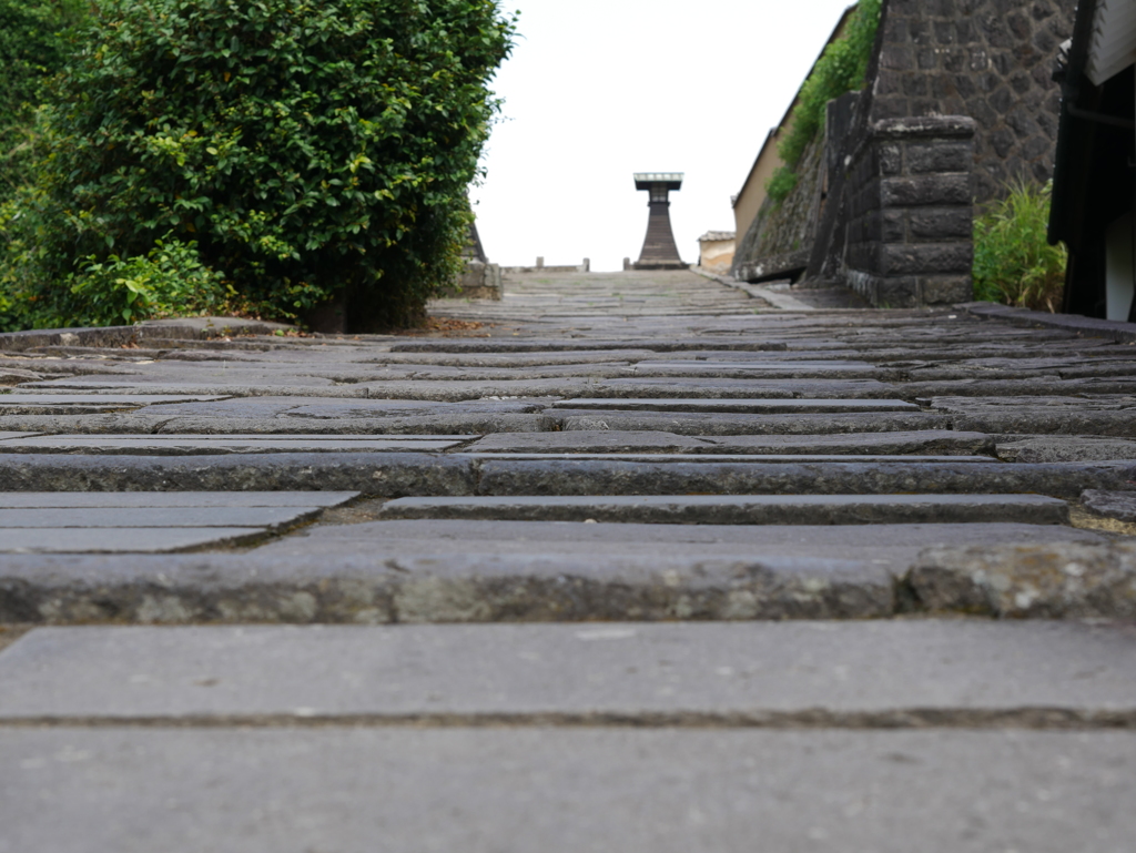 歴史を刻む路03