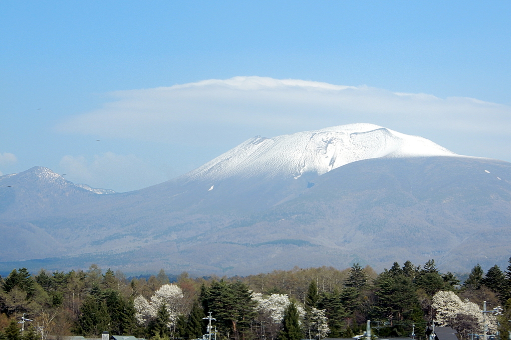 冠雪の浅間山