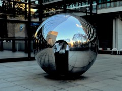 日比谷公園朝の風景