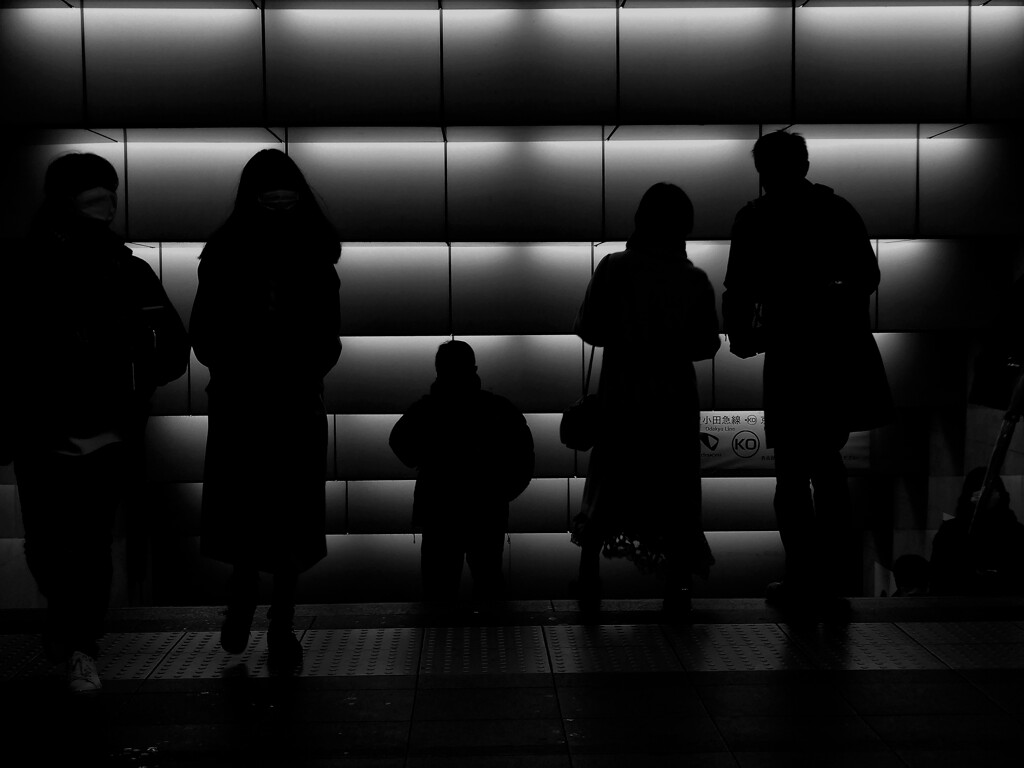 JR新宿駅東口階段