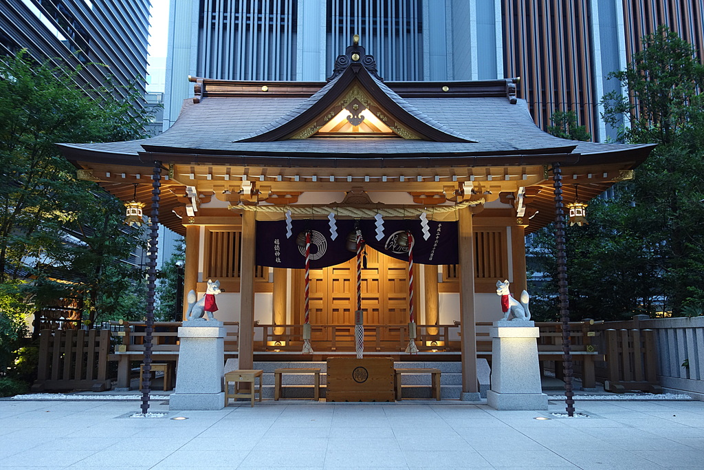 福徳神社(芽吹稲荷)