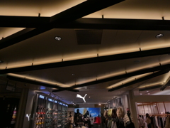 プーマショップ