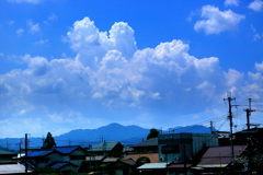 雲湧く