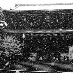雪降る三門