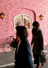 ピンクの館
