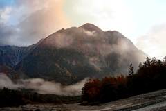 上高地の山々　朝焼け　日本の風景