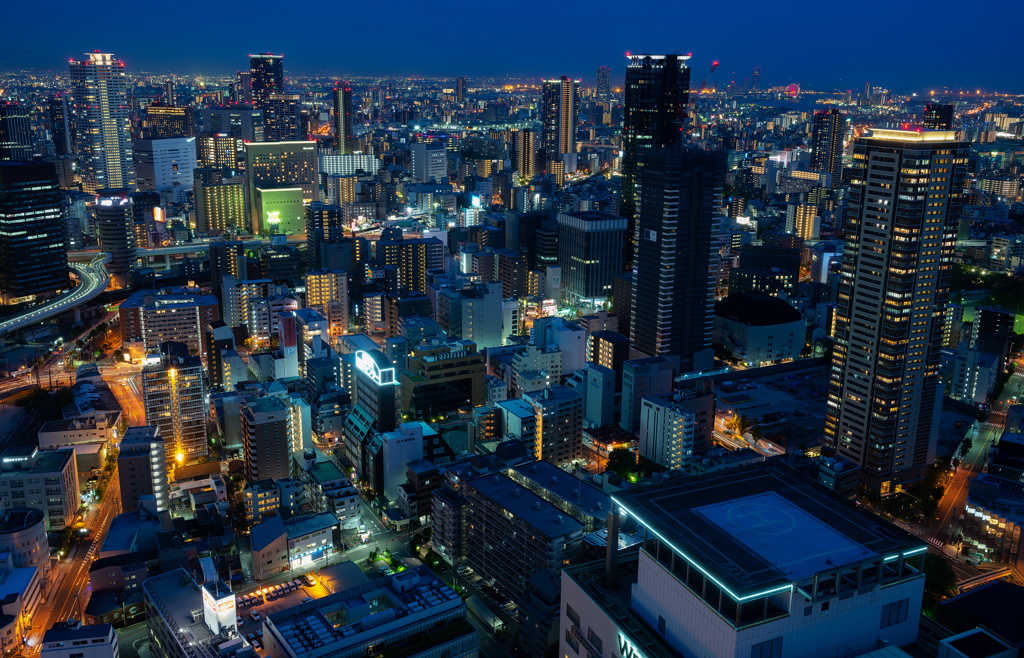 都市夜景に魅せられた(者)