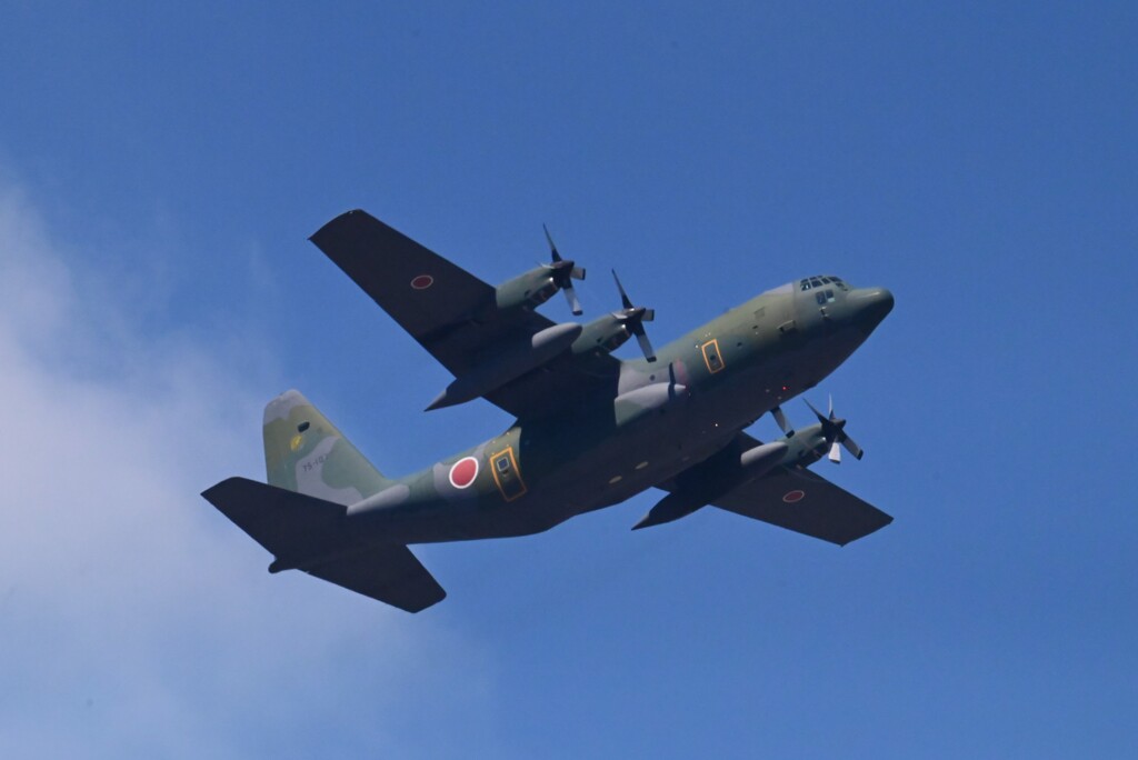 菜園・8月3日、自衛隊機（C-130 ハーキュリーズ） 