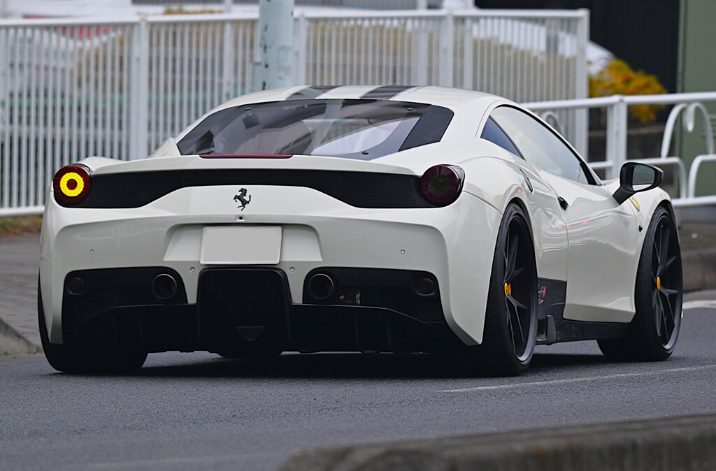 フェラーリ　458スペシャル