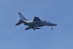 K川上空・T-4練習機