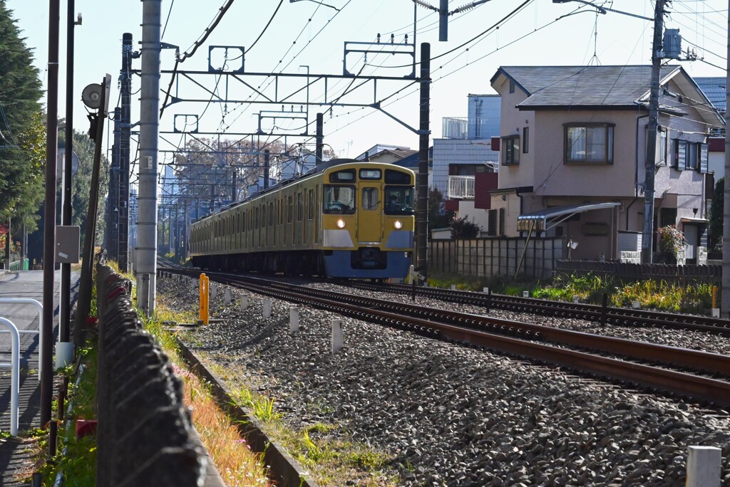 師走沿線・回送列車が行く