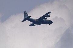 K川上空・C-130ハーキュリーズ