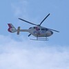 用水路上空・定刻通勤飛行のドクターヘリ