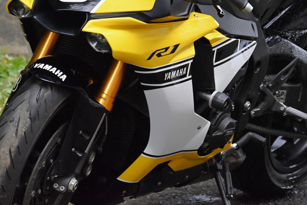 YAMAHA・R１