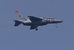 K川上空・T-4練習機