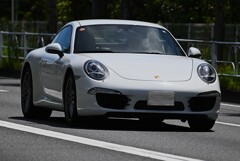 ポルシェ・911カレラ