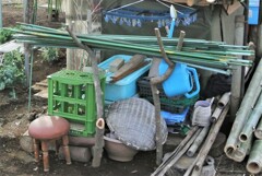 野菜支柱収納ポール設置完成