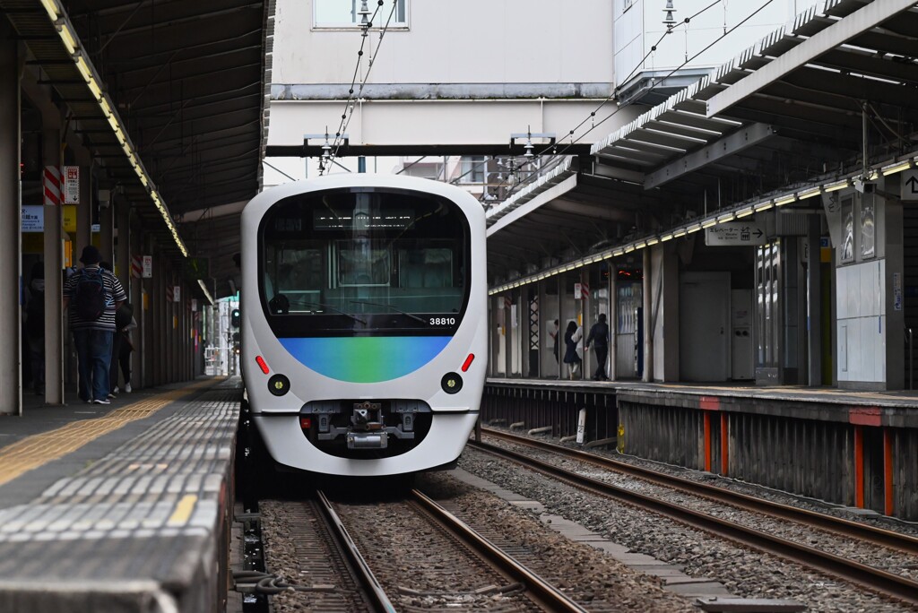 駅発車！スマイルちゃん（西武30000系）