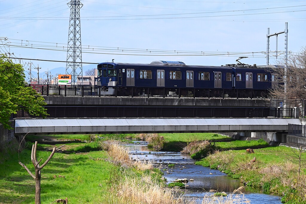 K川架橋沿線・西武園線9000系通過