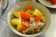 第5回クッキング実習・ (アイラップで肉じゃが)
