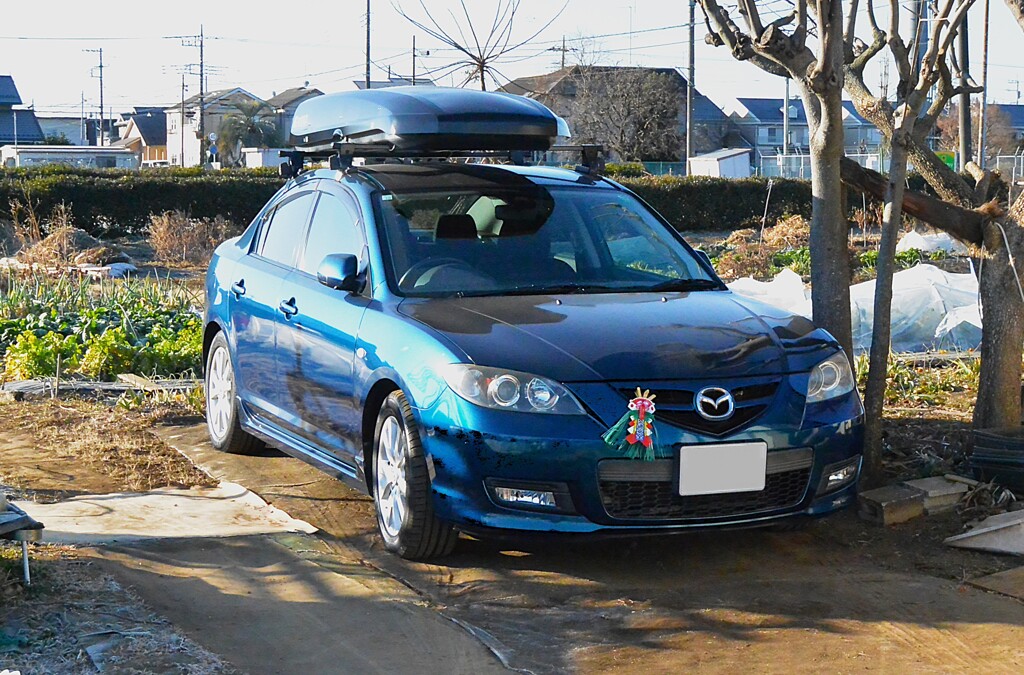 菜園・1月5日松の内の飾り付き愛車（絶滅危惧種）