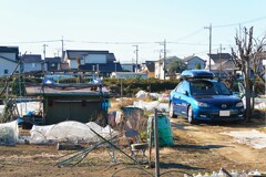 菜園・道具小屋周辺と愛車