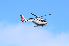 K川上空・ドクターヘリモドキ（AIRBUS　JA85IH）