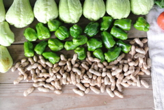 10月19日の収穫・ラッカセイ他