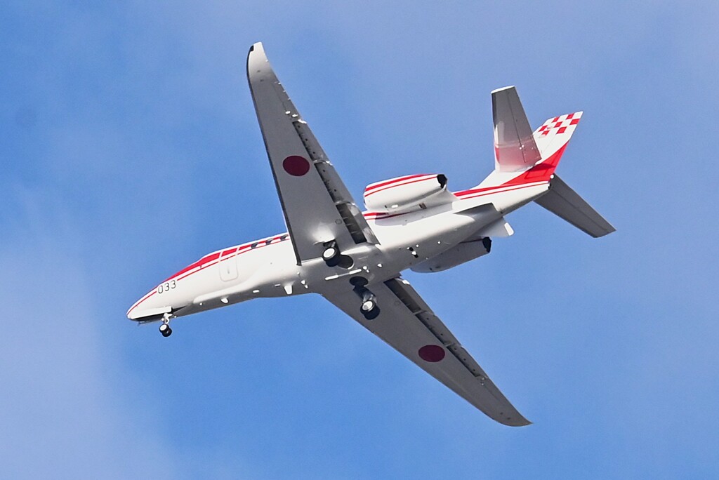 K川上空・自衛隊U680A飛行点検機