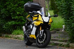 YAMAHA・R1
