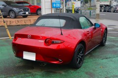 深紅軍団・ロードスター 