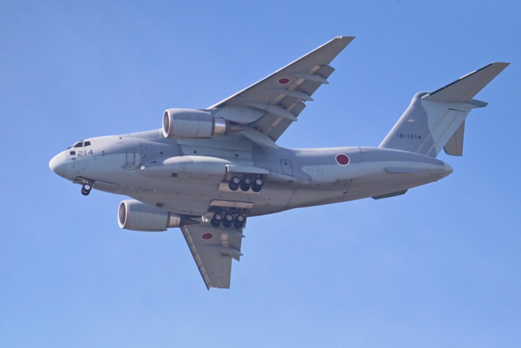 自衛隊機（C‐２輸送機）