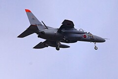 K川上空・自衛隊機（T-4練習機76－5755）