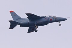 K川上空・航空祭明けのT-4練習機