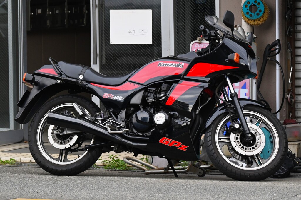 KAWASAKI カワサキ GPz400F 旧車 車検令和4年7月