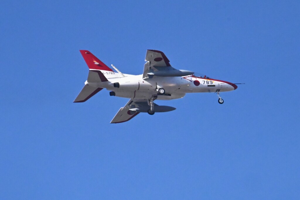 自衛隊・練習機(T4)